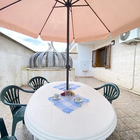 Mare Apartment *